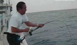 钓大鱼视频,视频教学带你轻松捕获巨物